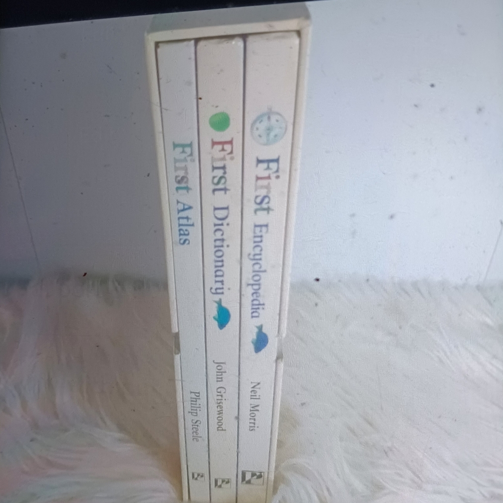 Vintage First Reference Library Set books - Picture 3 of 6